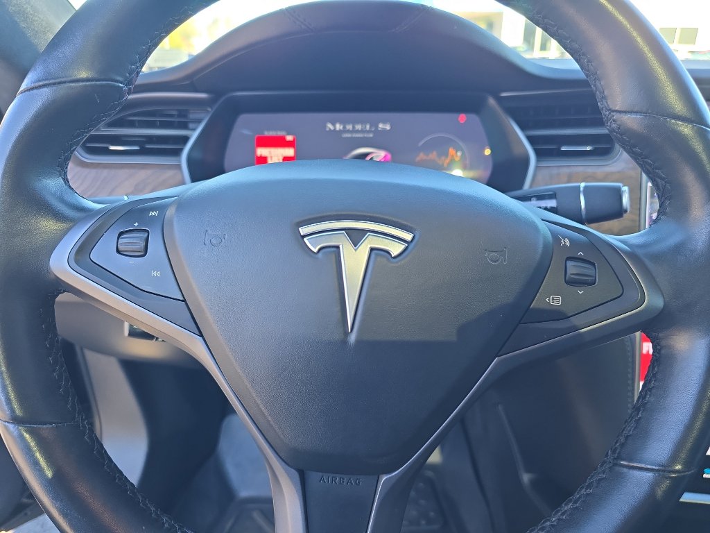 Used 2020 Tesla Model S Long Range Plus image 25