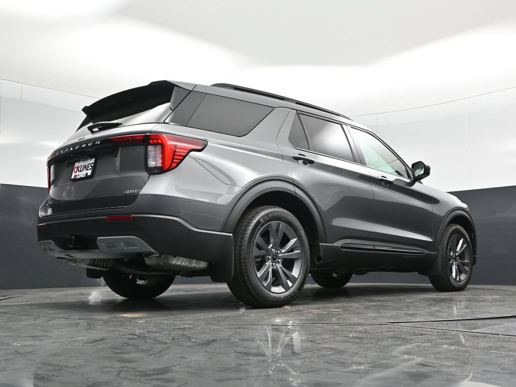 New 2026 Ford Explorer Active w/ Active Comfort Package AWD/4WD image 57