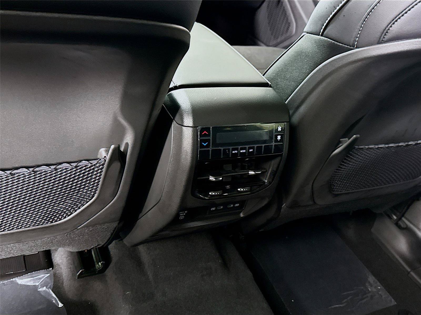 New 2026 Jeep Grand Cherokee L 4WD image 19