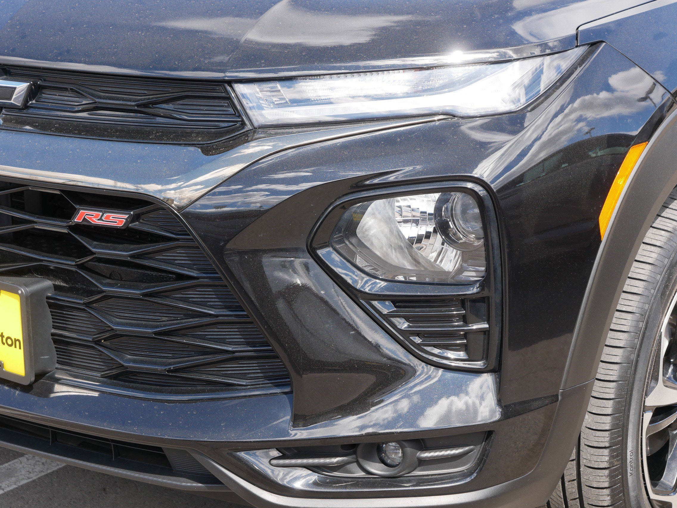 Used 2023 Chevrolet TrailBlazer RS w/ Convenience Package AWD/4WD image 16