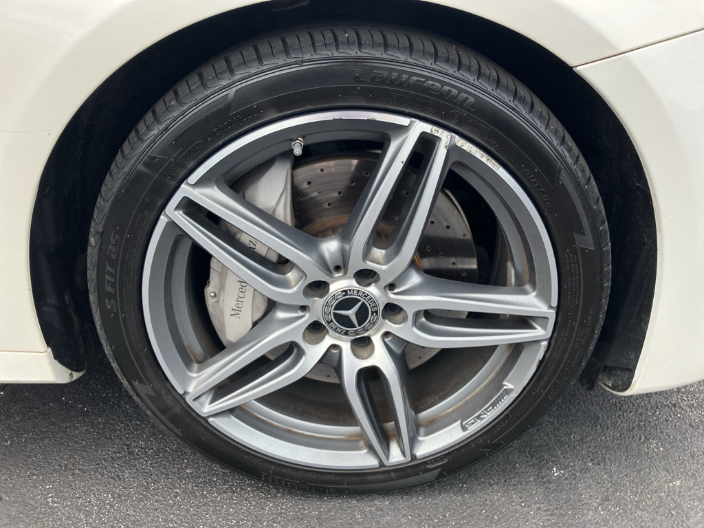 Used 2019 Mercedes-Benz E 300 4MATIC image 10