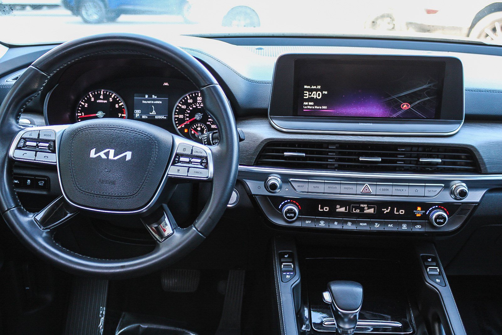 Used 2022 Kia Telluride EX w/ EX Premium Package FWD image 15