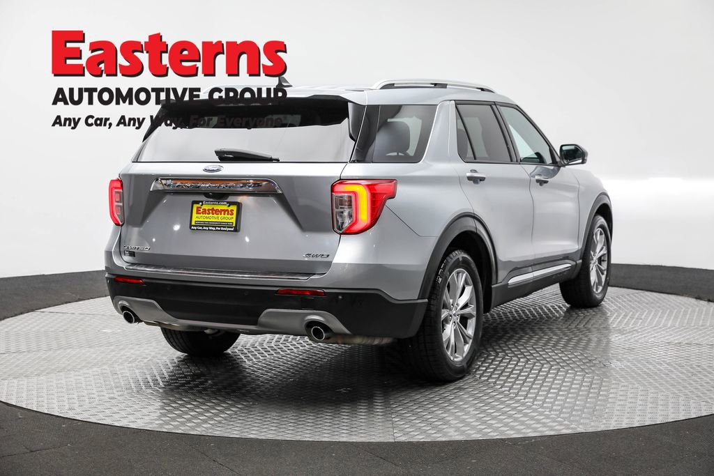 Used 2023 Ford Explorer Limited w/ Equipment Group 301A image 5