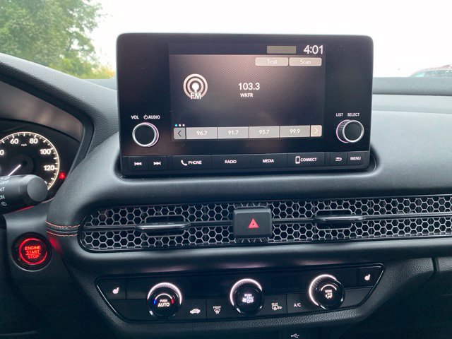 Used 2024 Honda HR-V Sport image 14