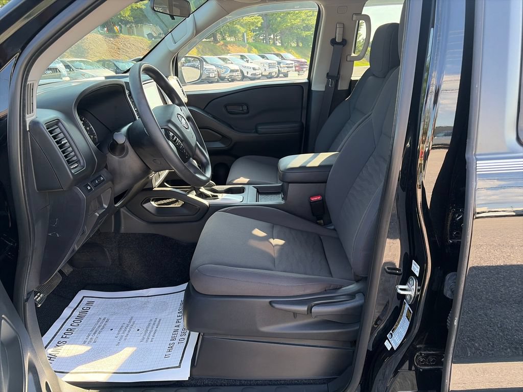 Used 2022 Nissan Frontier S w/ Technology Package AWD/4WD image 10