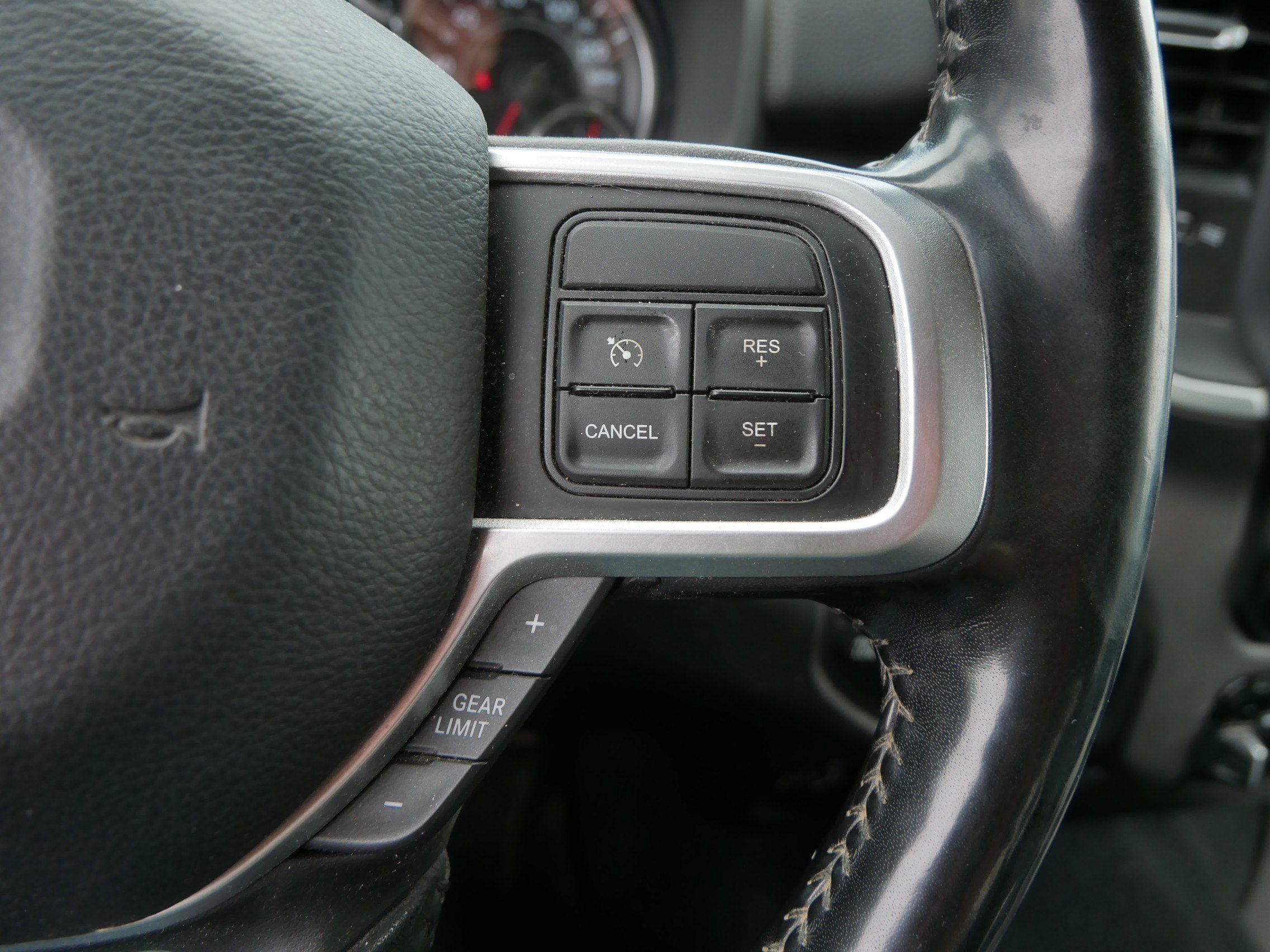 Certified 2019 RAM 3500 Big Horn AWD/4WD image 23