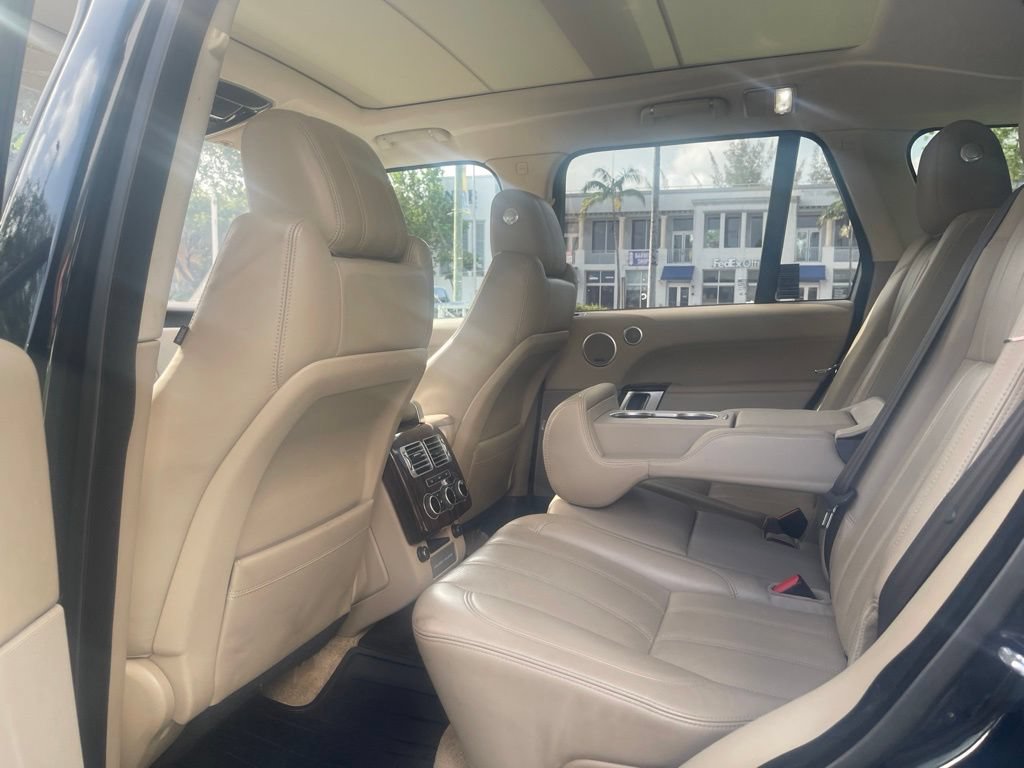 Used 2017 Land Rover Range Rover Supercharged AWD/4WD image 14
