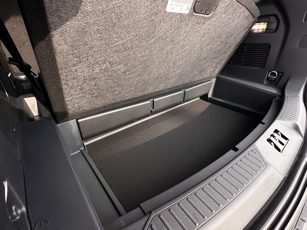 New 2026 Ford Explorer Active image 55