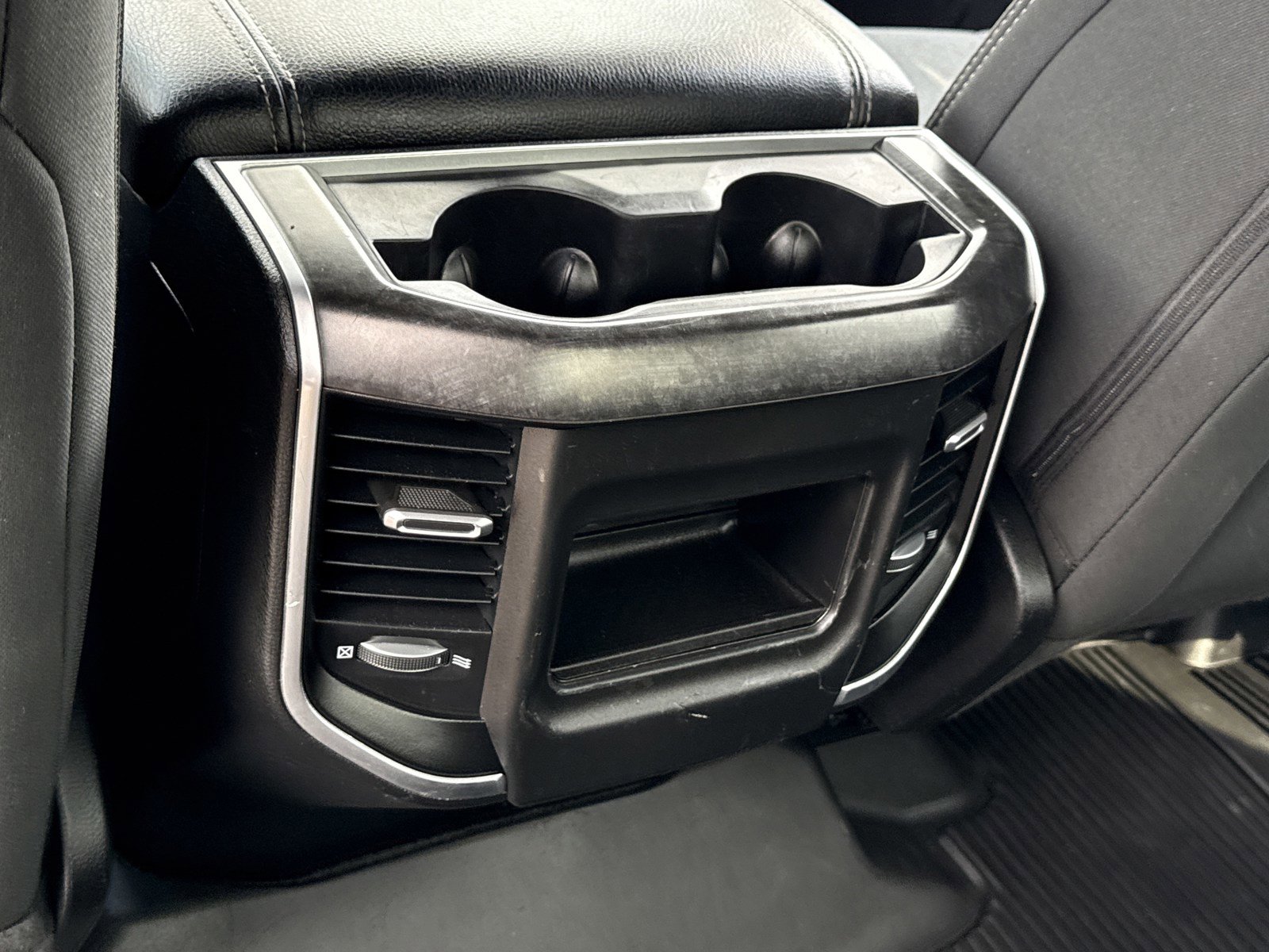 Used 2021 RAM 1500 Big Horn AWD/4WD image 14