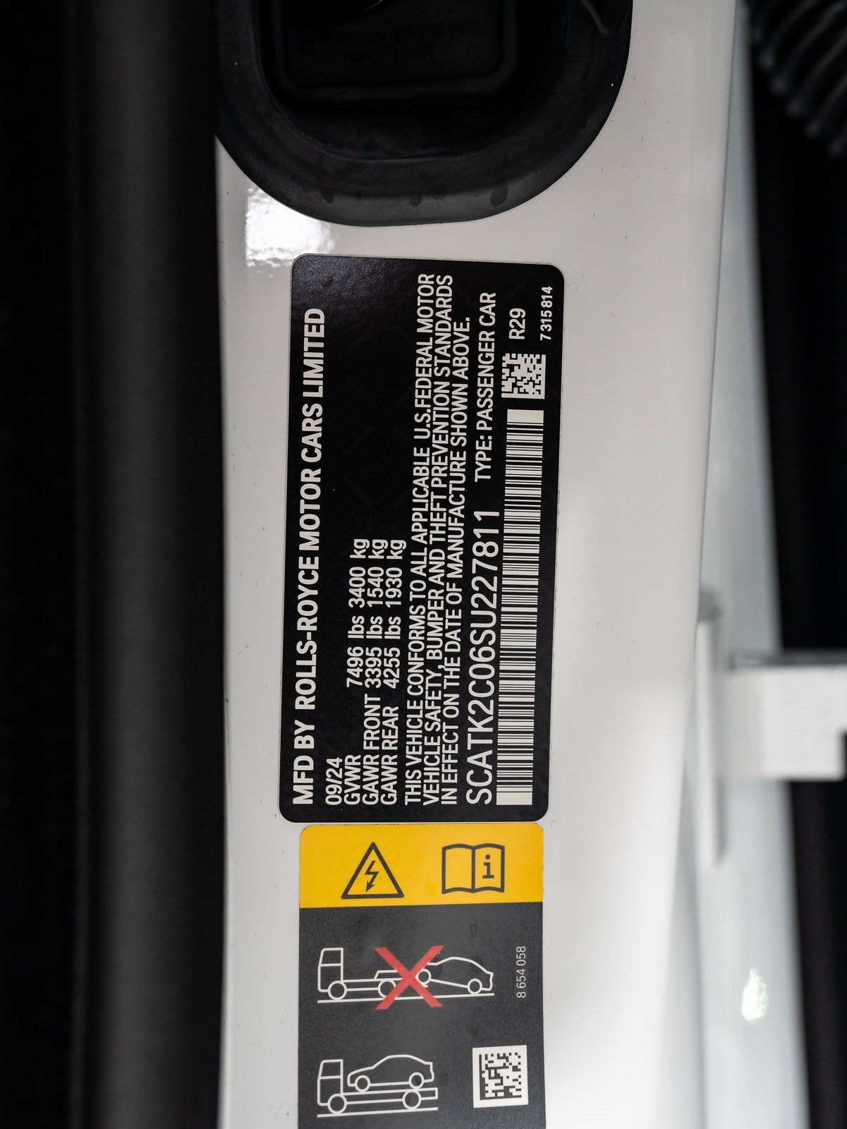 Used 2025 Rolls-Royce Spectre w/ Spectre Launch Package image 48