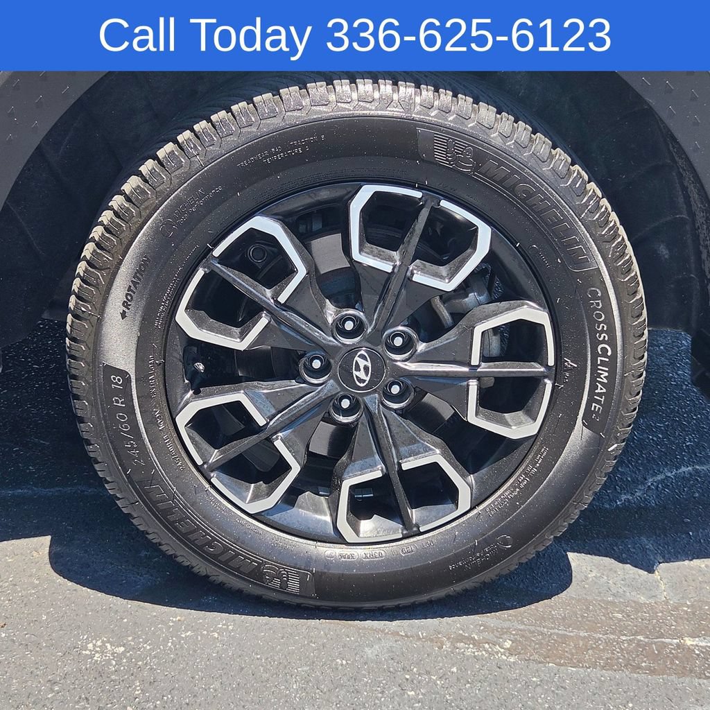 Used 2022 Hyundai Santa Cruz SEL FWD image 5