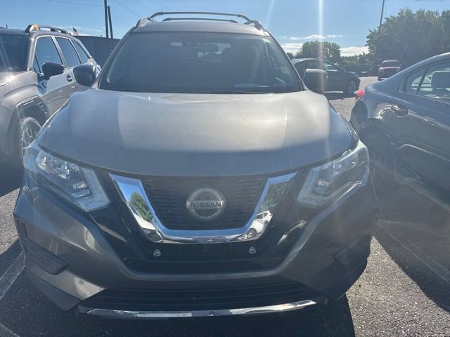 Used 2020 Nissan Rogue S w/ Special Edition Package FWD image 2