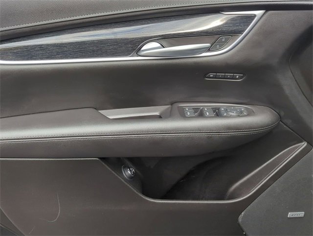 Certified 2022 Cadillac XT5 Premium Luxury w/ Technology Package image 22