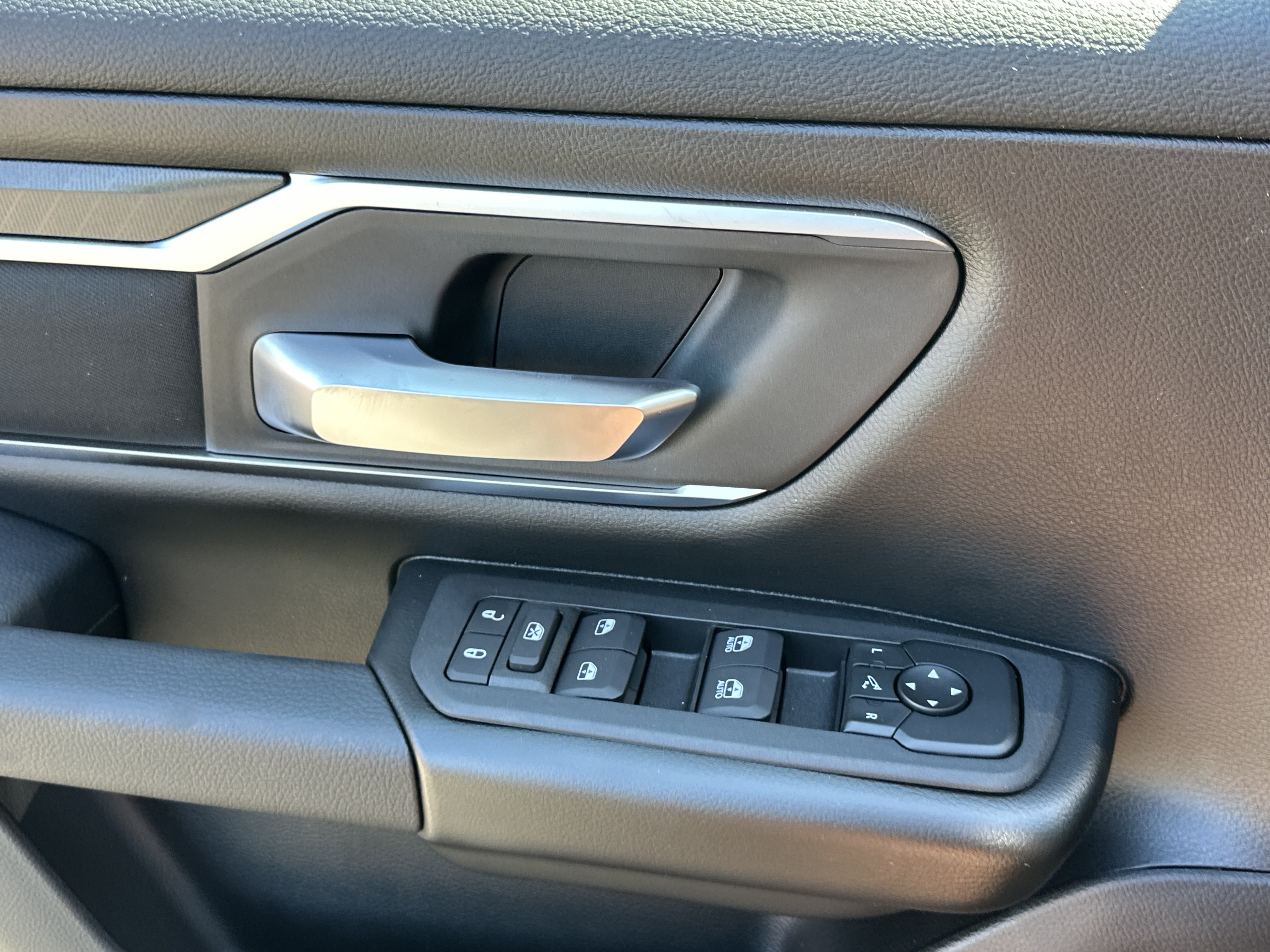 New 2026 RAM 1500 Big Horn AWD/4WD image 13