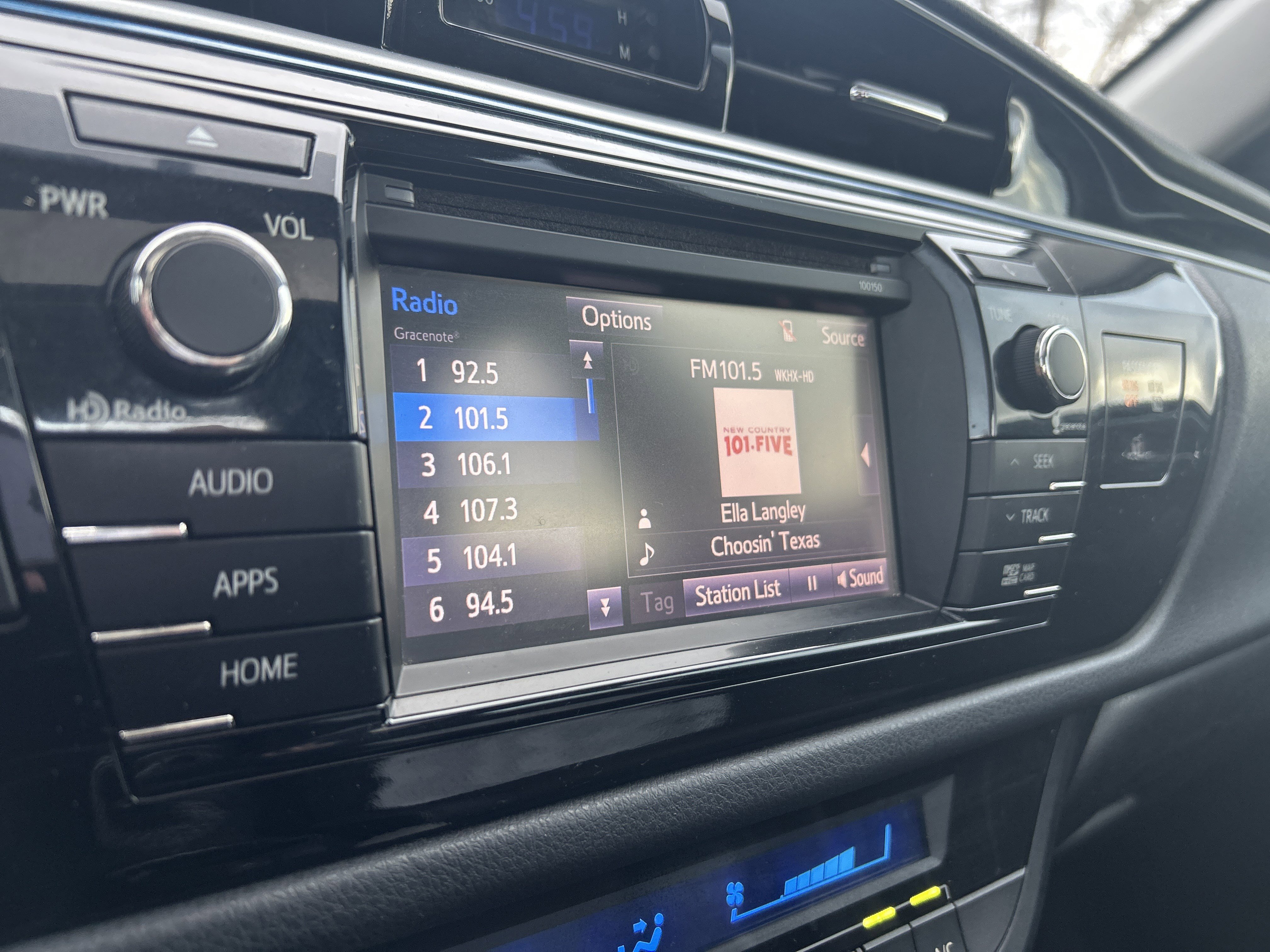 Used 2015 Toyota Corolla S w/ Driver Convenience Package image 13