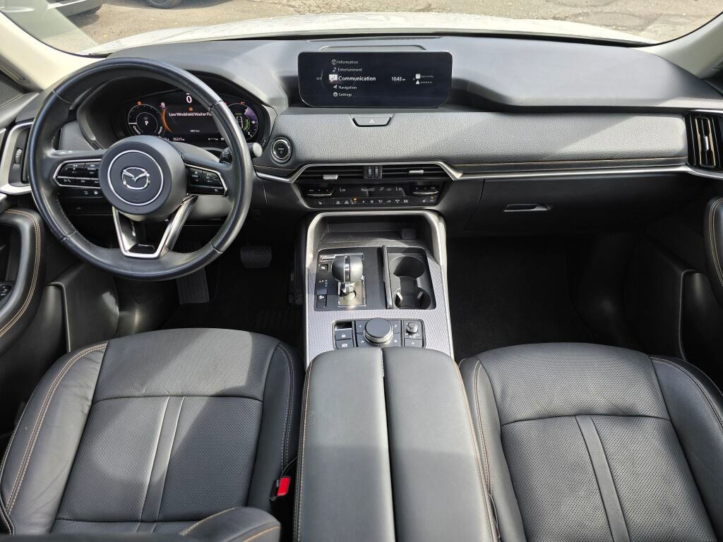 Certified 2024 MAZDA CX-90 Plug-In Hybrid w/ Preferred image 11