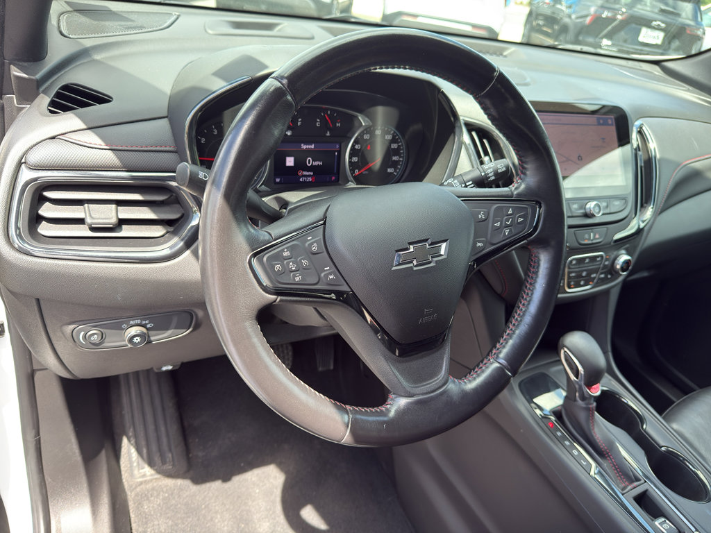 Used 2022 Chevrolet Equinox RS w/ RS Leather Package image 37