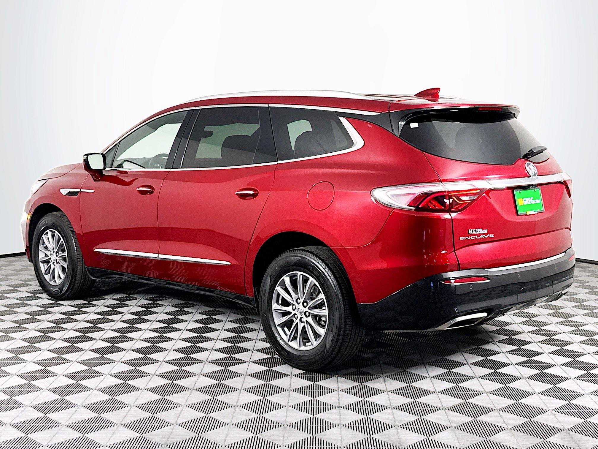 Used 2024 Buick Enclave Premium image 6