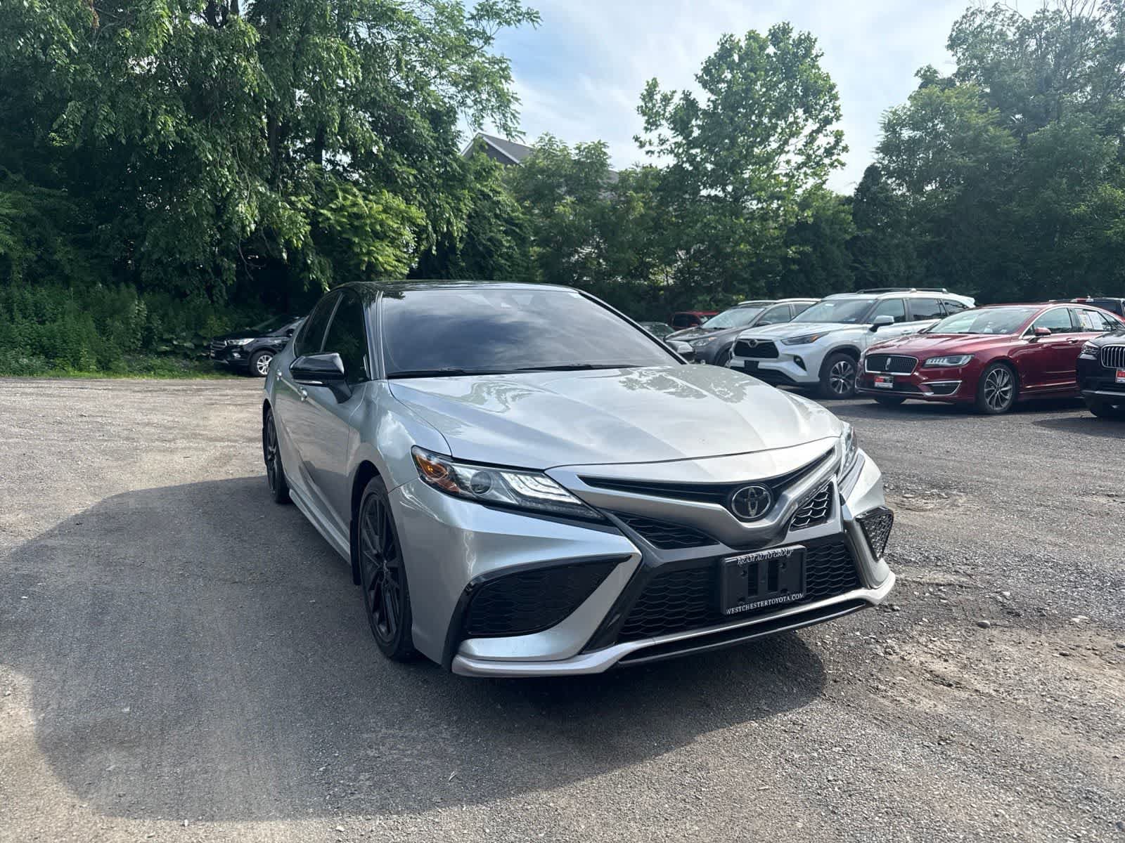Used 2023 Toyota Camry XSE AWD/4WD image 2