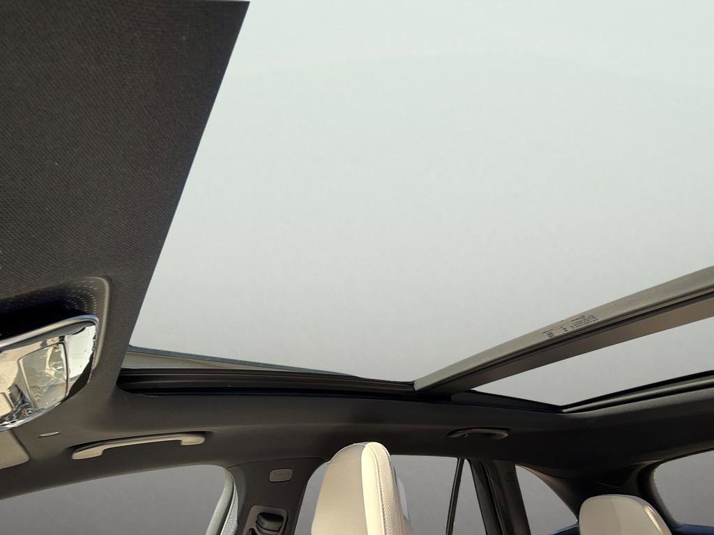 Certified 2026 Mercedes-Benz GLC 300 4MATIC image 18