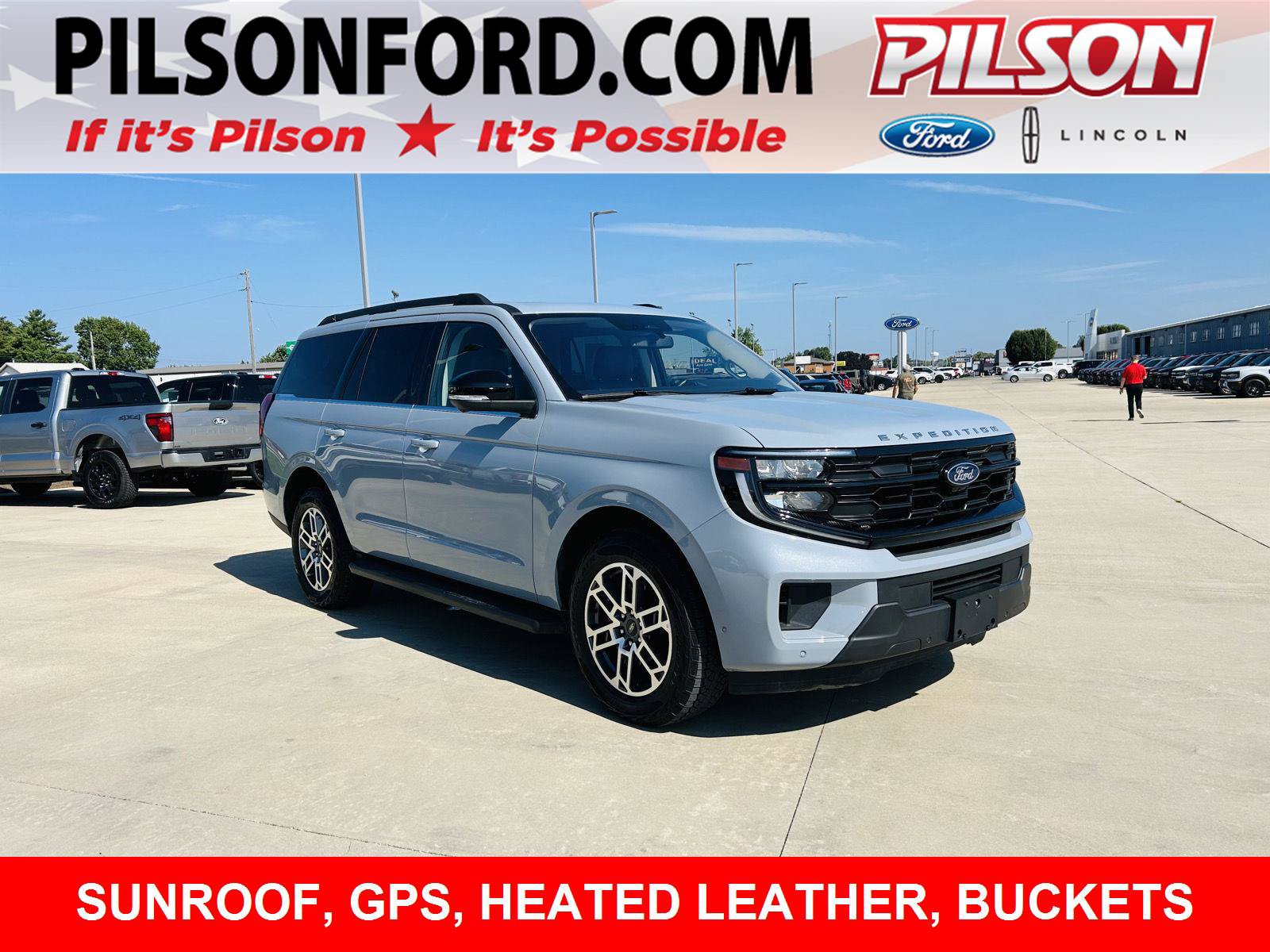 Used 2025 Ford Expedition Active AWD/4WD image 1