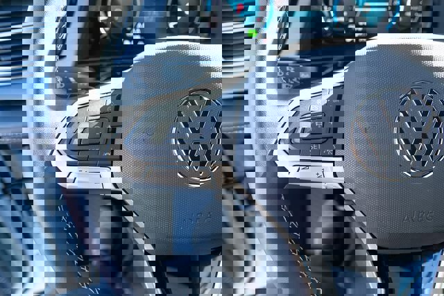 New 2026 Volkswagen Atlas Cross Sport SE image 24