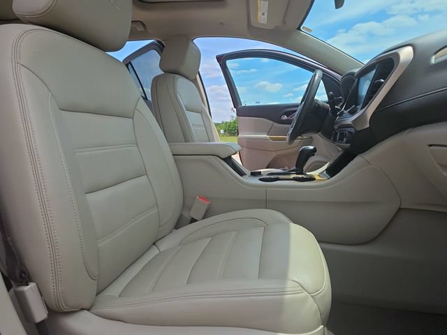 Used 2018 GMC Acadia Denali w/ Technology Package FWD image 11