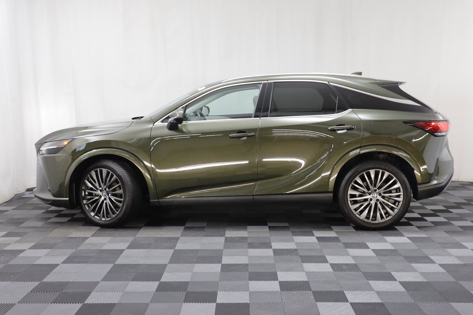 Used 2023 Lexus RX 350 RX 350 Luxury w/ Accessory Package image 4