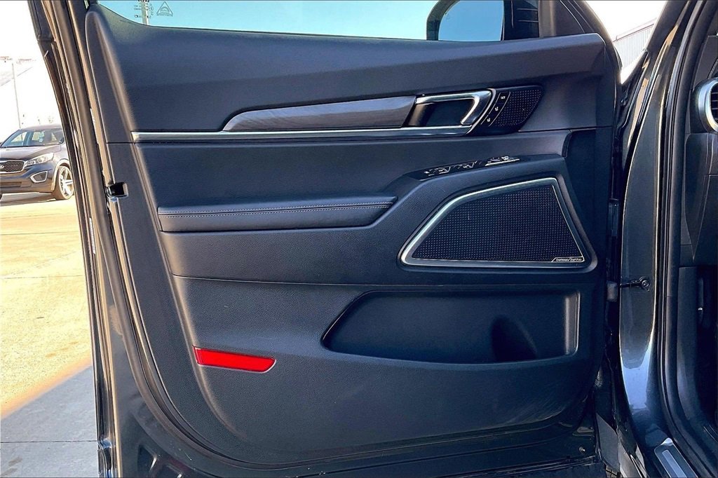 Used 2023 Kia Telluride SX X-Line image 23