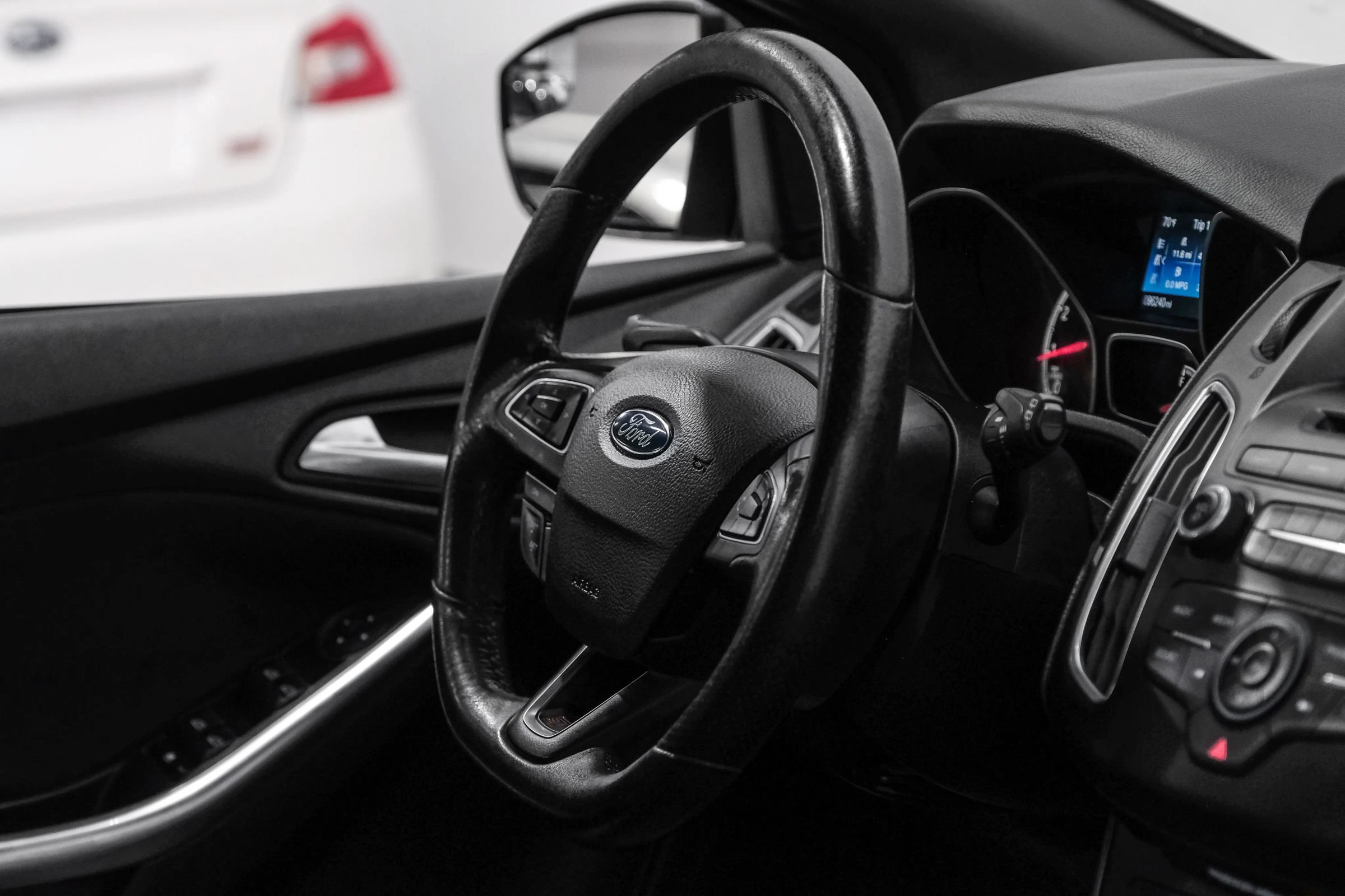 Used 2017 Ford Focus ST FWD image 20