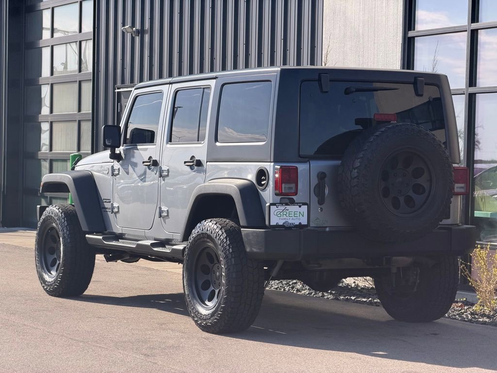 Used 2015 Jeep Wrangler Unlimited Sport AWD/4WD image 3