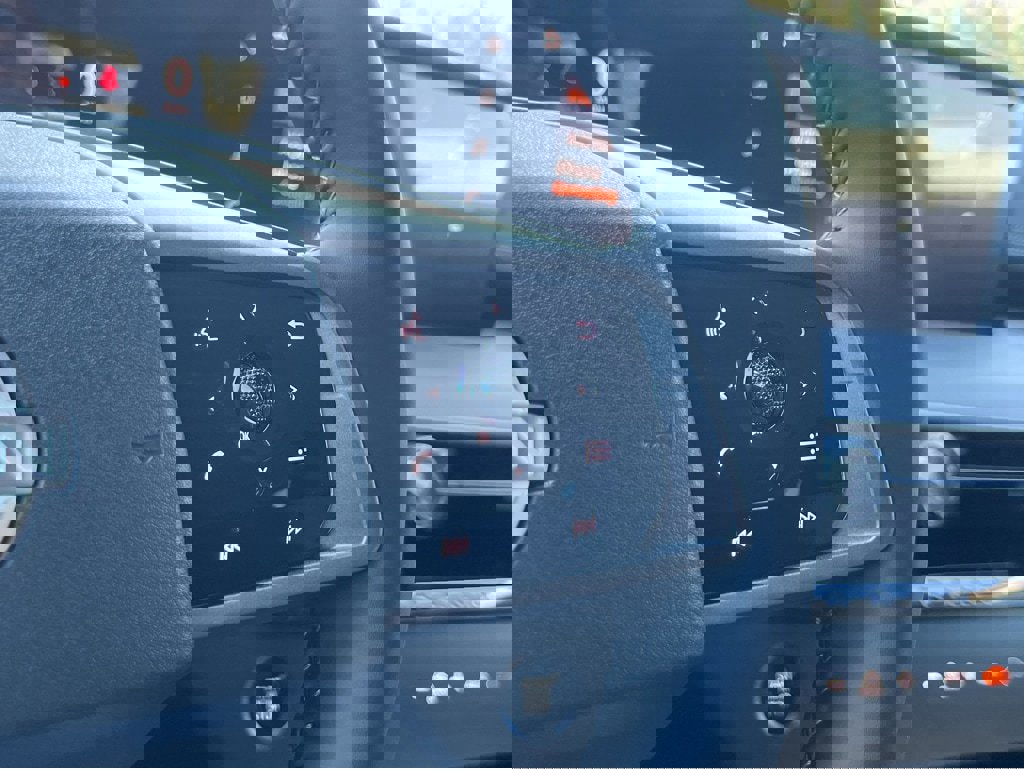 New 2025 Nissan Murano SV image 27