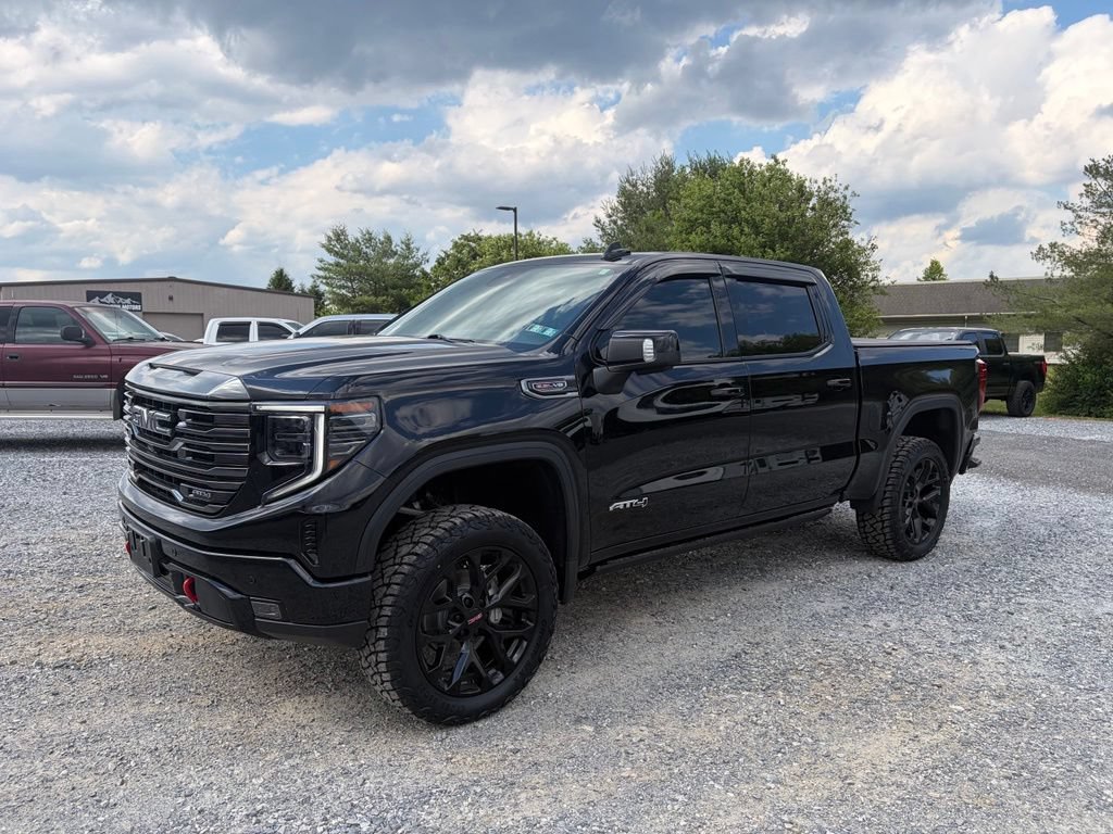 Used 2023 GMC Sierra 1500 AT4 AWD/4WD image 2