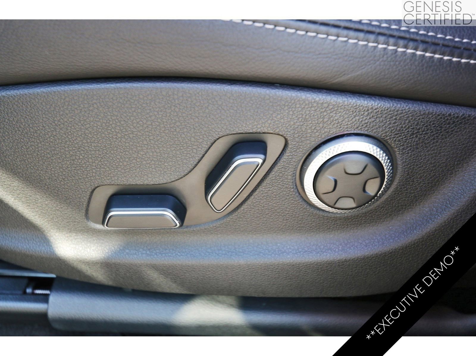 Used 2026 Genesis GV70 2.5T image 31