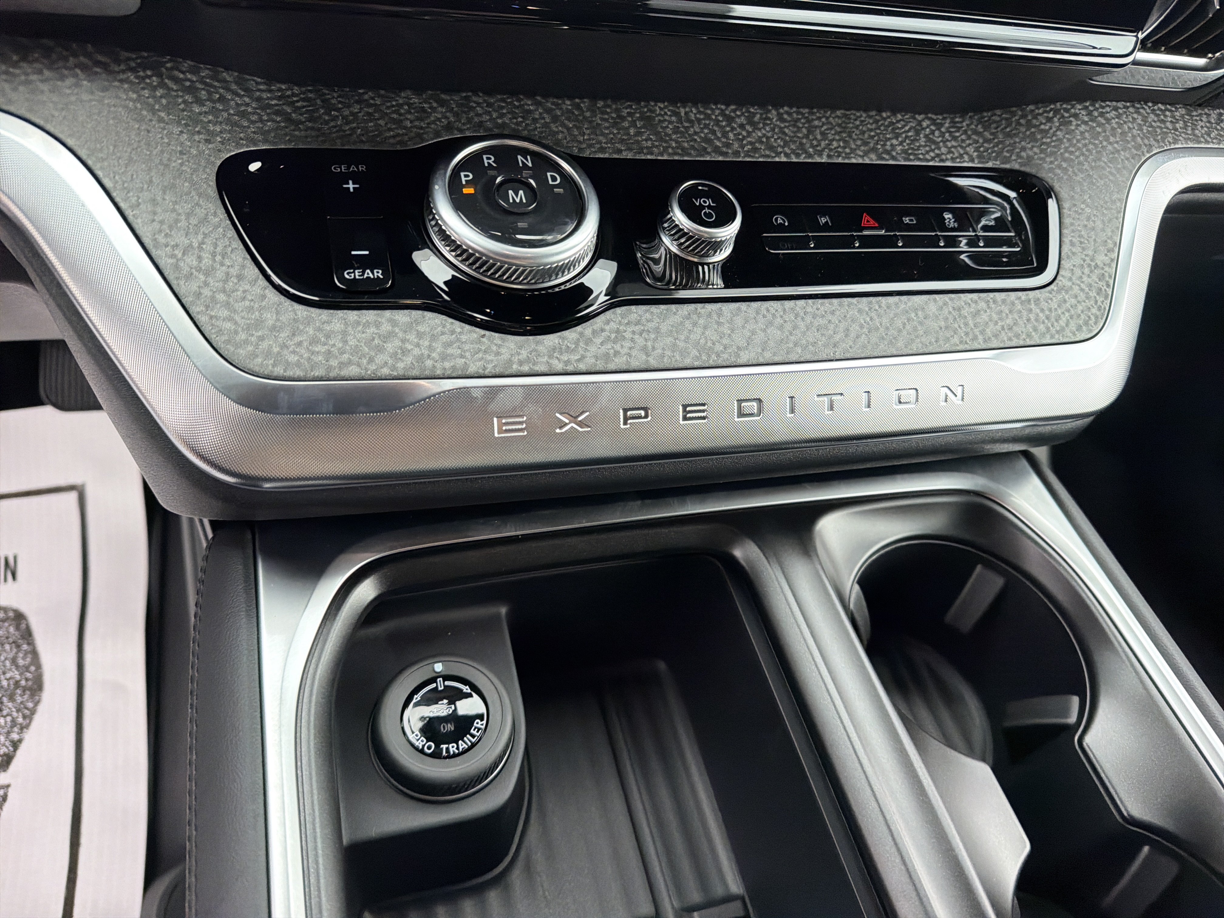 New 2027 Ford Expedition Tremor AWD/4WD image 22