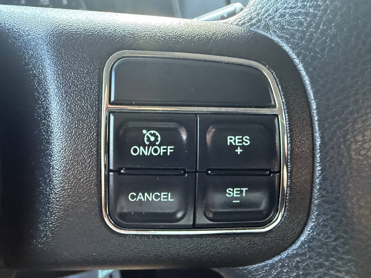 Used 2012 Jeep Patriot Sport FWD image 12