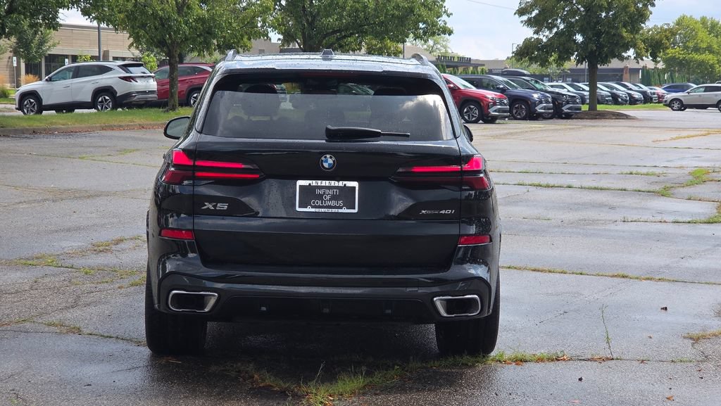 Used 2024 BMW X5 xDrive40i w/ M Sport Package AWD/4WD image 7