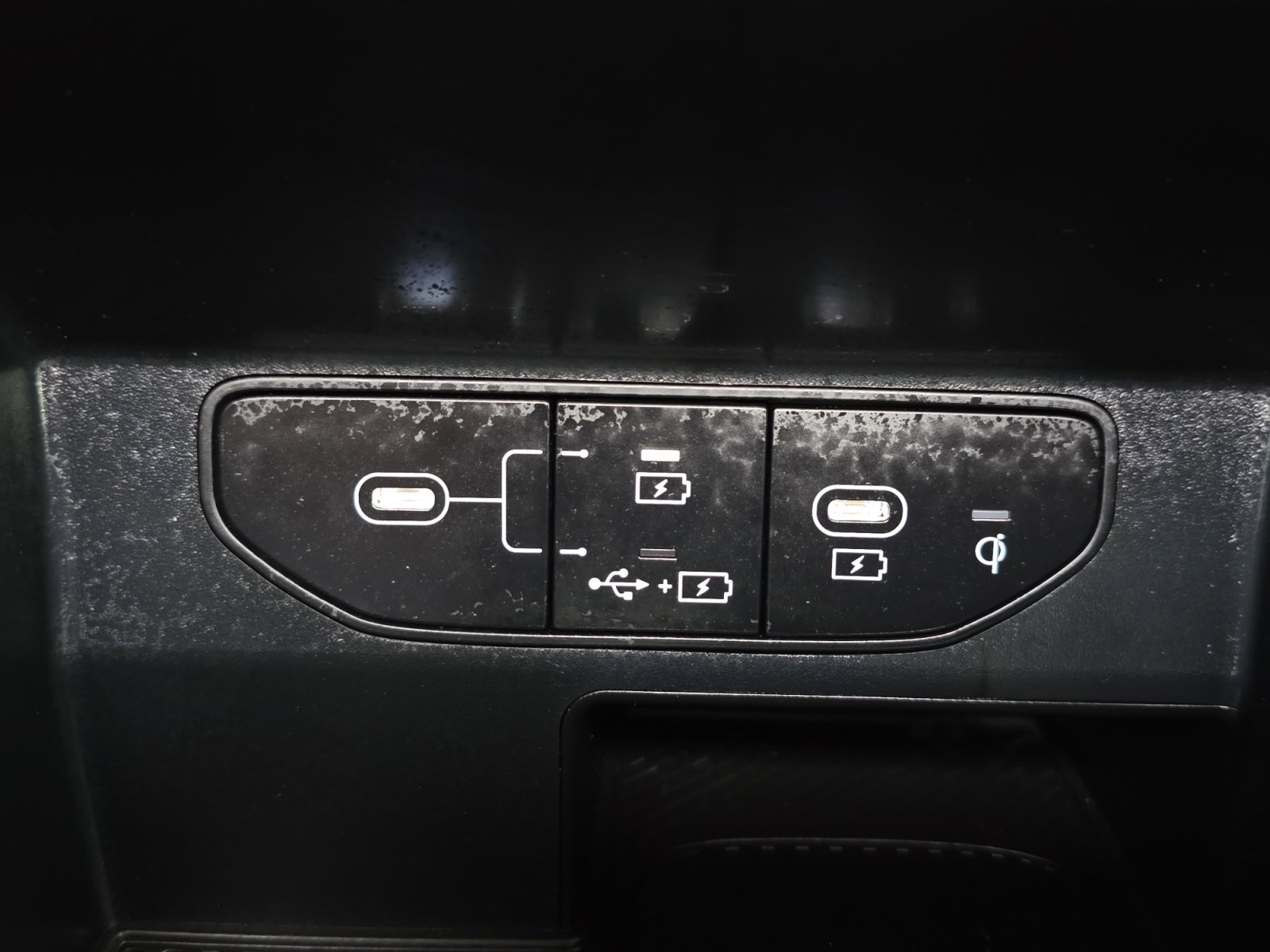 Certified 2025 Kia Sorento S w/ Panoramic Sunroof Package image 19