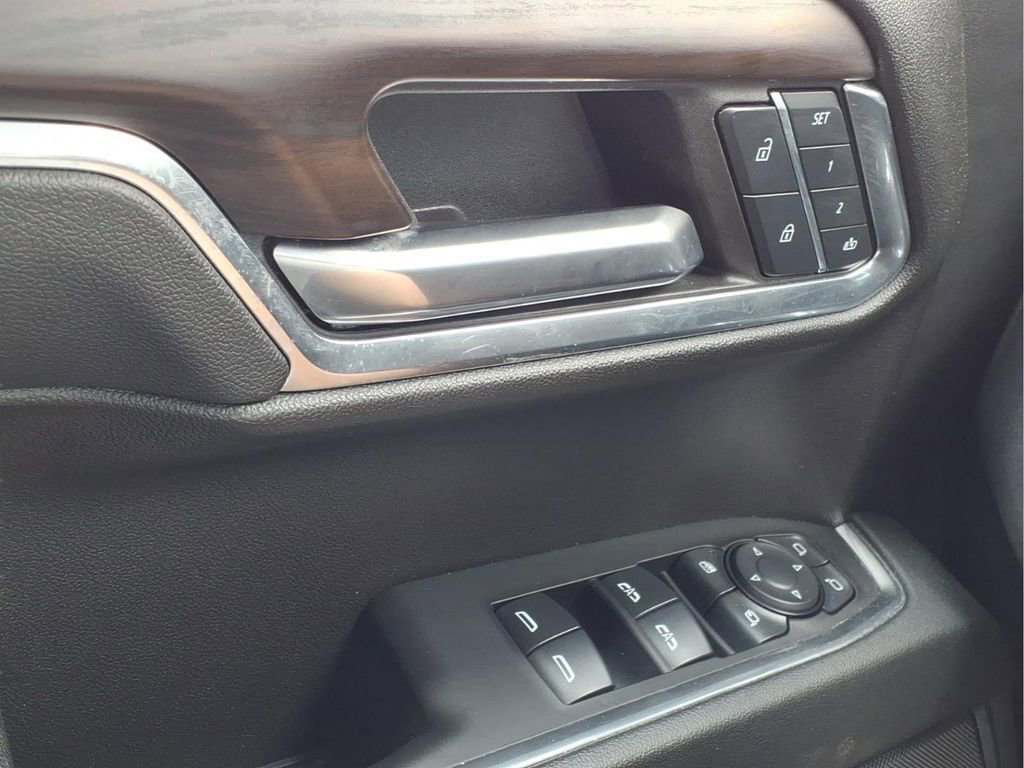 Used 2024 GMC Sierra 1500 SLT image 28