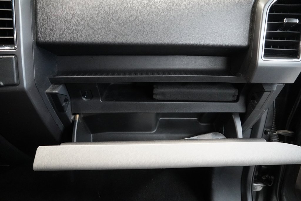 Used 2019 Ford F150 XLT w/ XTR Package image 35