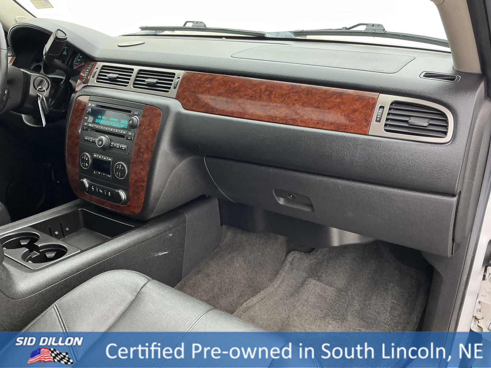 Used 2012 Chevrolet Suburban LT w/ Luxury Package image 24