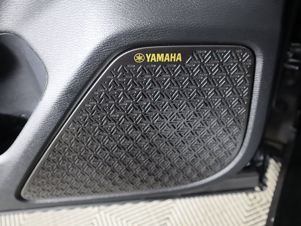 New 2025 Mitsubishi Outlander AWD image 61