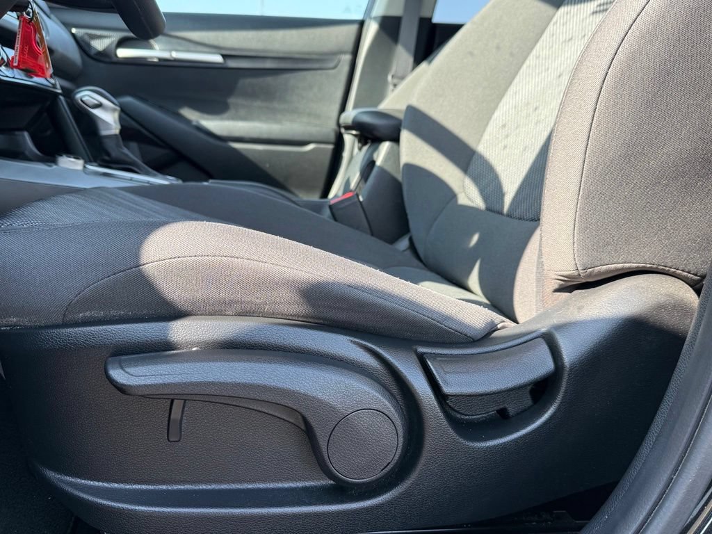 Used 2024 Kia Seltos LX AWD/4WD image 9