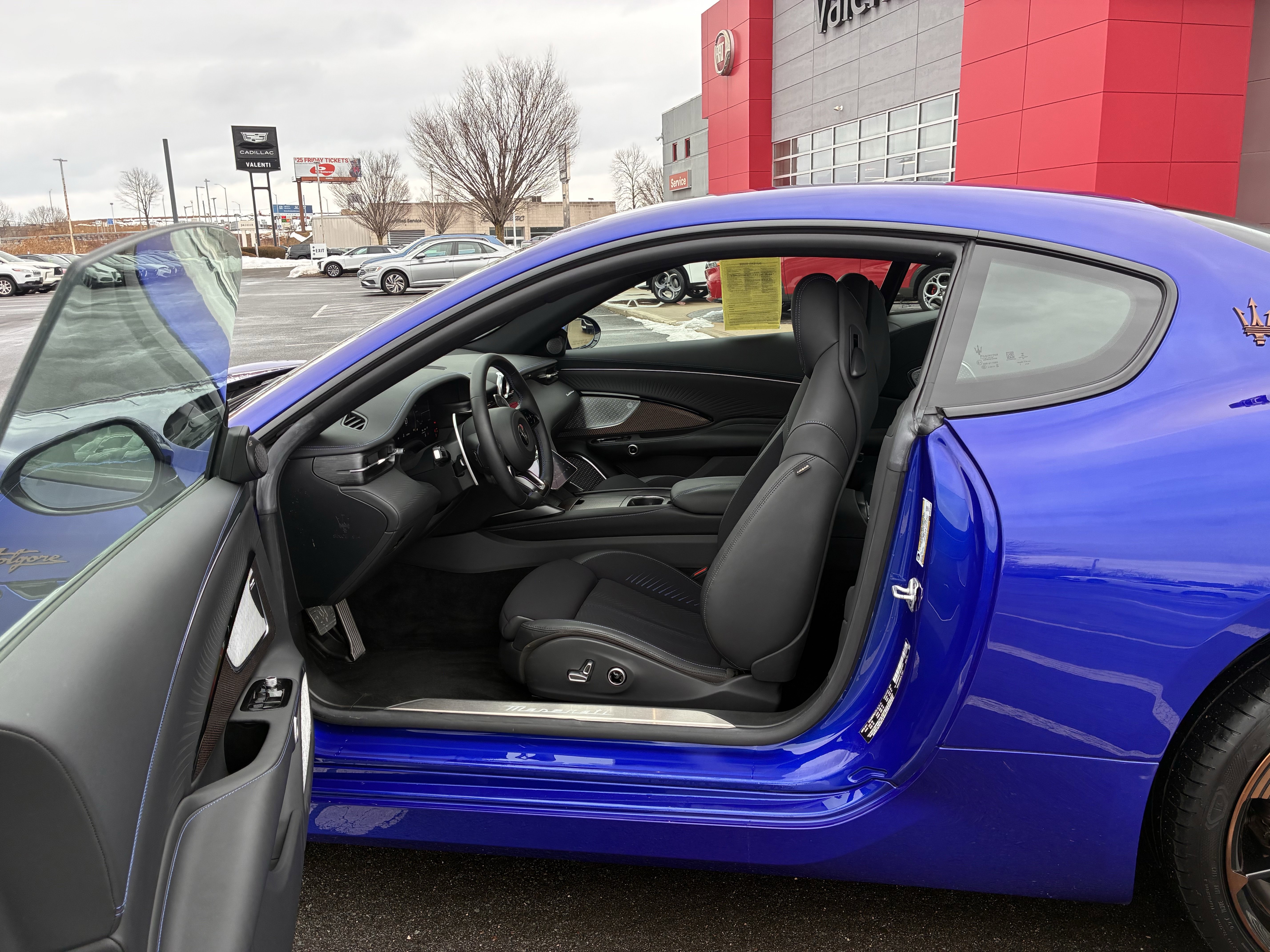 Used 2025 Maserati GranTurismo Folgore image 16