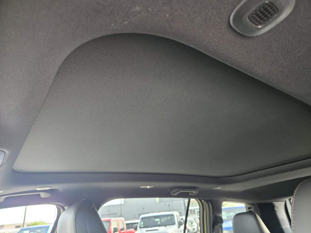 New 2026 Jeep Cherokee Overland image 14