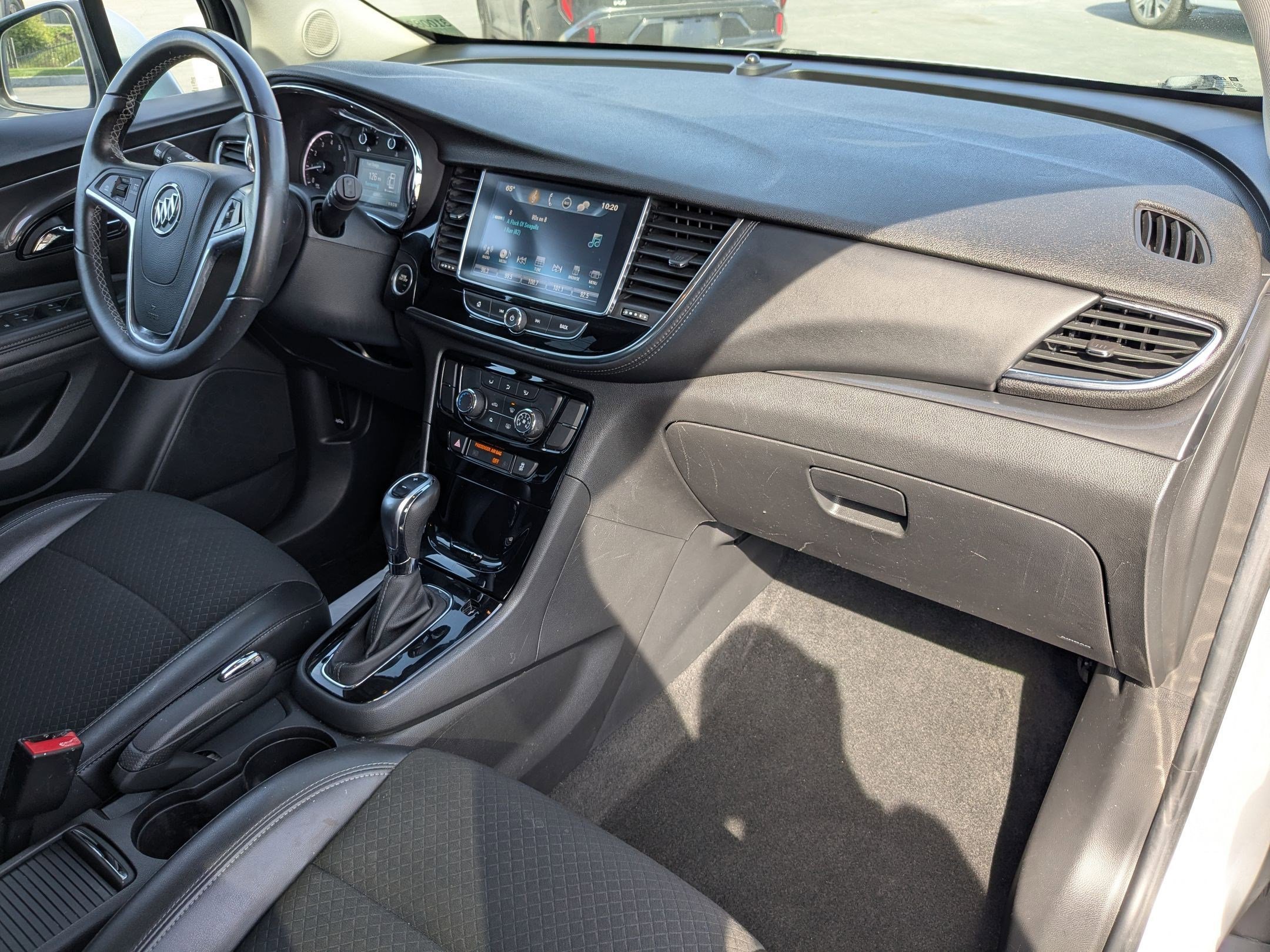 Used 2018 Buick Encore Preferred AWD/4WD image 27