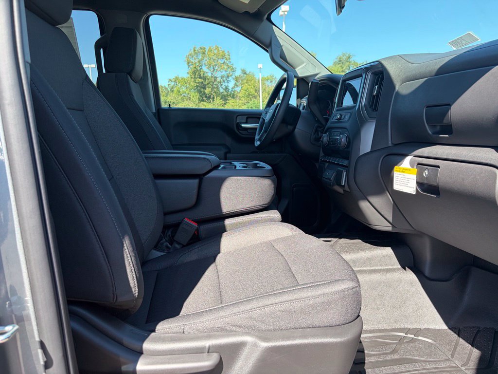 New 2026 Chevrolet Silverado 1500 Custom RWD image 20