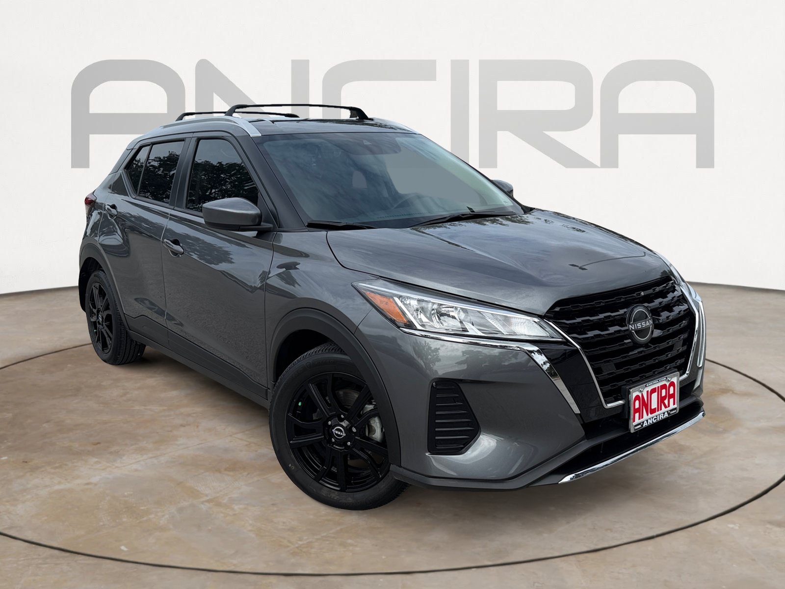 Used 2024 Nissan Kicks SV w/ Exterior Package FWD image 4