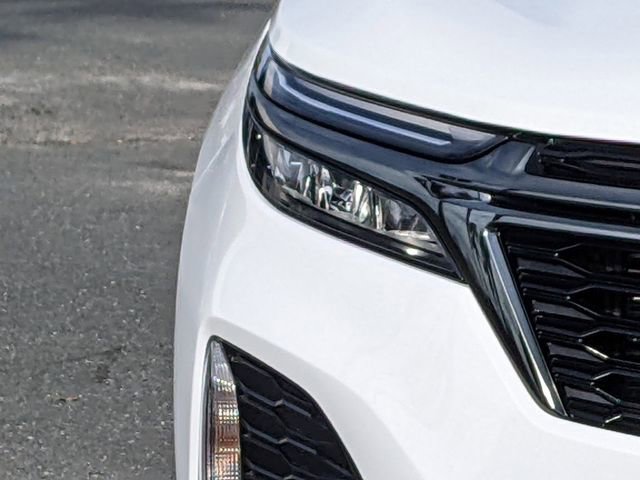 Certified 2022 Chevrolet Equinox RS w/ RS Leather Package image 10