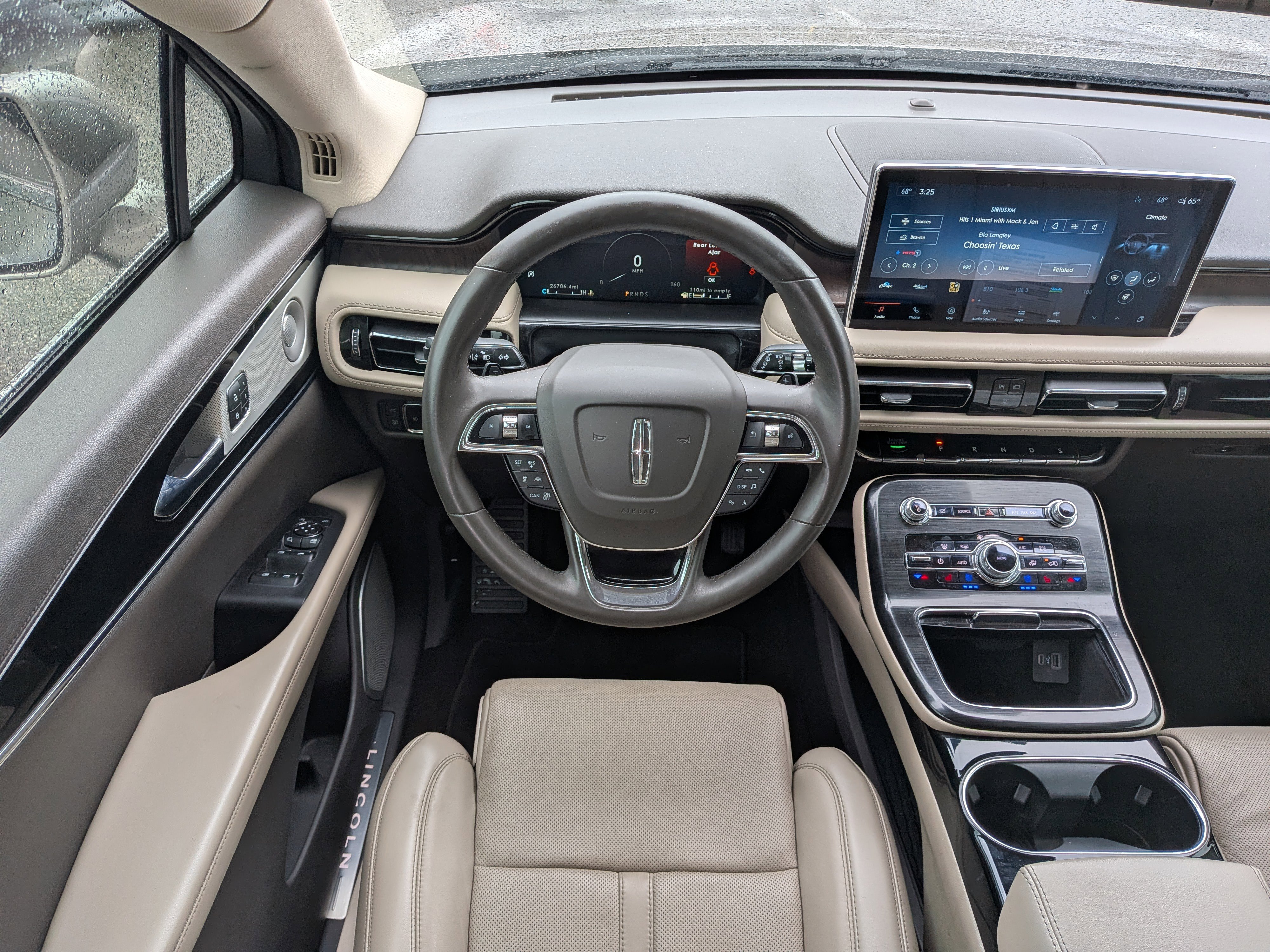 Used 2021 Lincoln Nautilus Reserve w/ Equipment Group 202A image 16